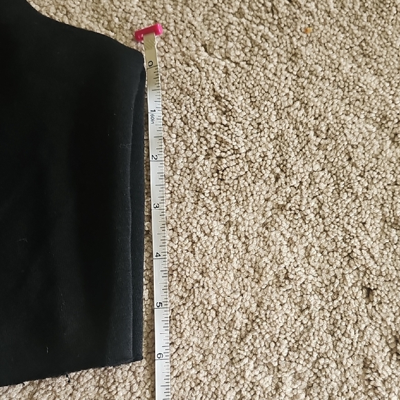 Aeropostale Black Spider-Man Graphic Men's Shorts - Picture 8 of 8